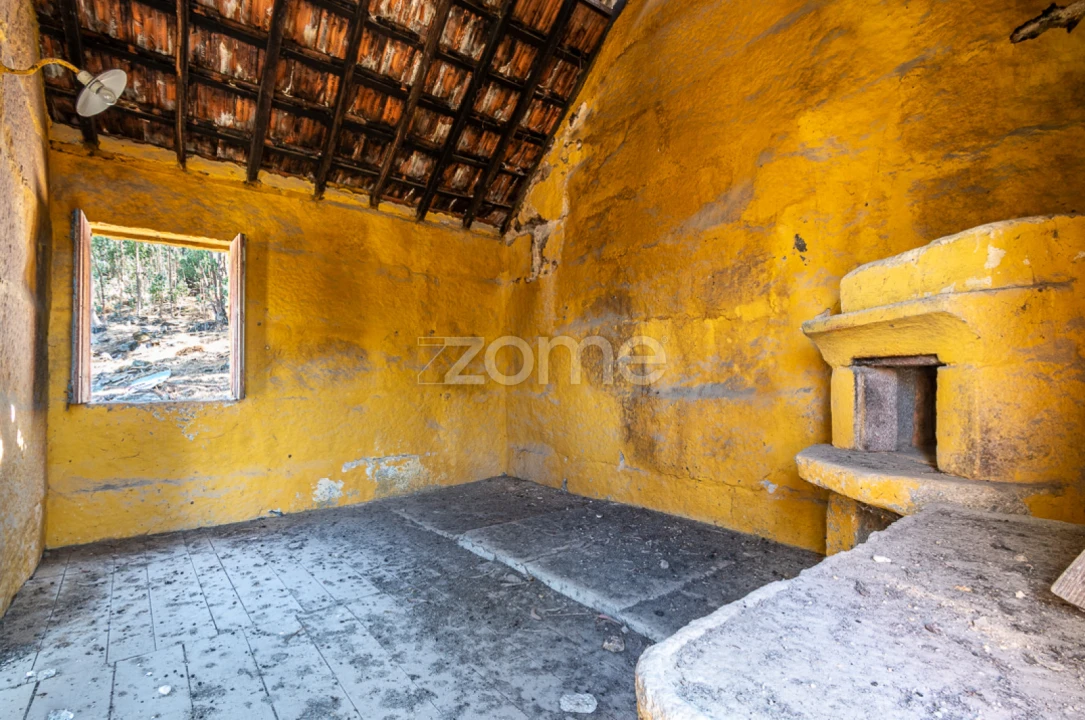 Moradia T3 para Venda em Alpendorada, Várzea e Torrão Foto 8