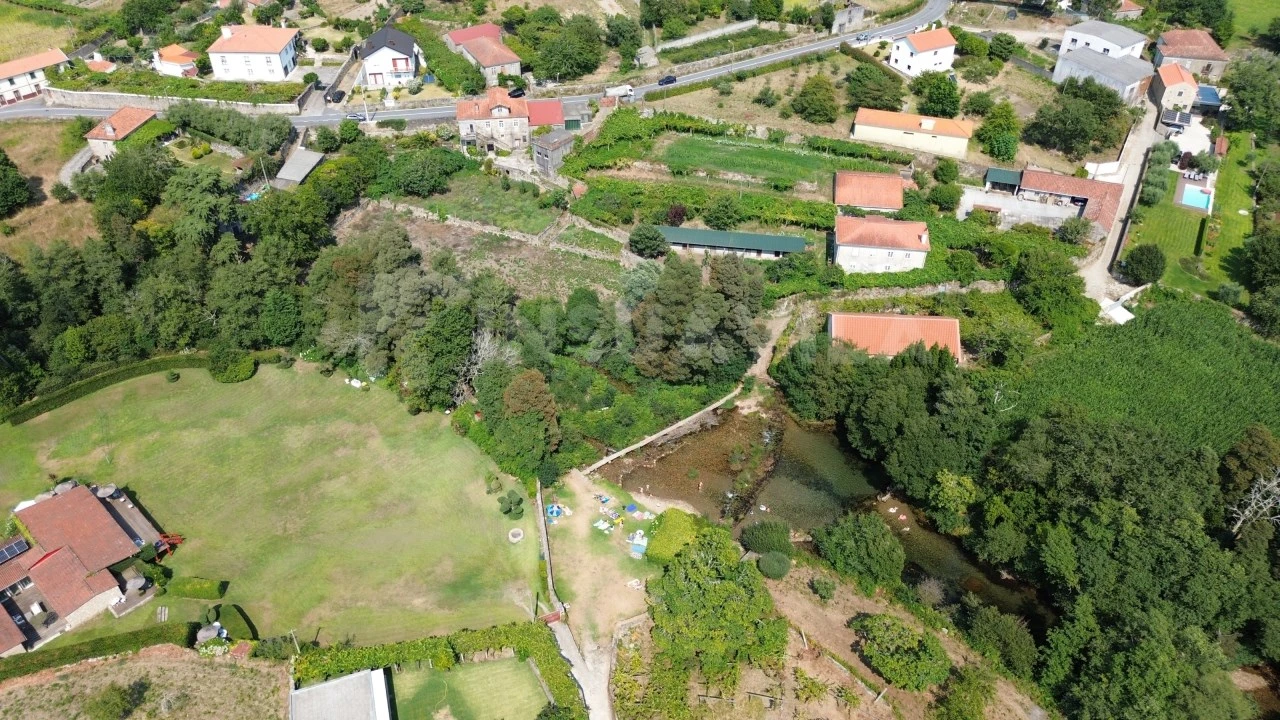 Moradia T3 para Venda em Vila Praia de Ancora Foto 8