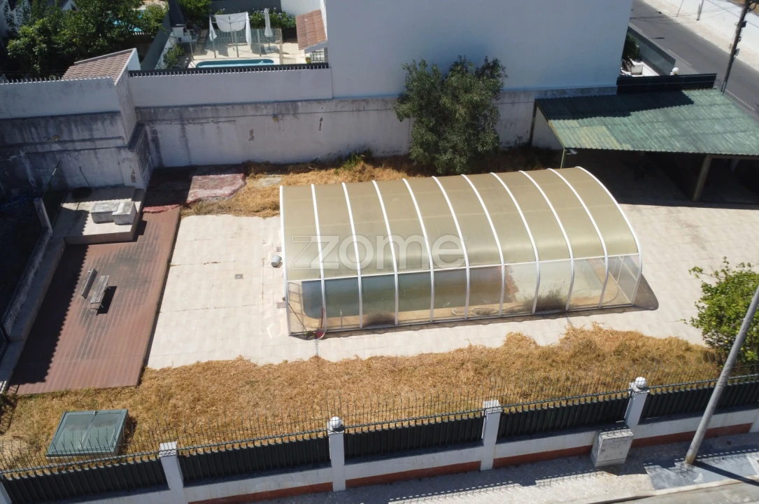 Terreno para Venda em Carcavelos e Parede Foto 6