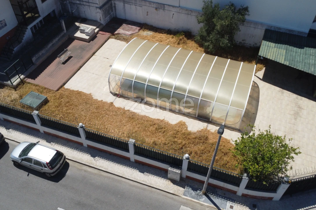 Terreno para Venda em Carcavelos e Parede Foto 7