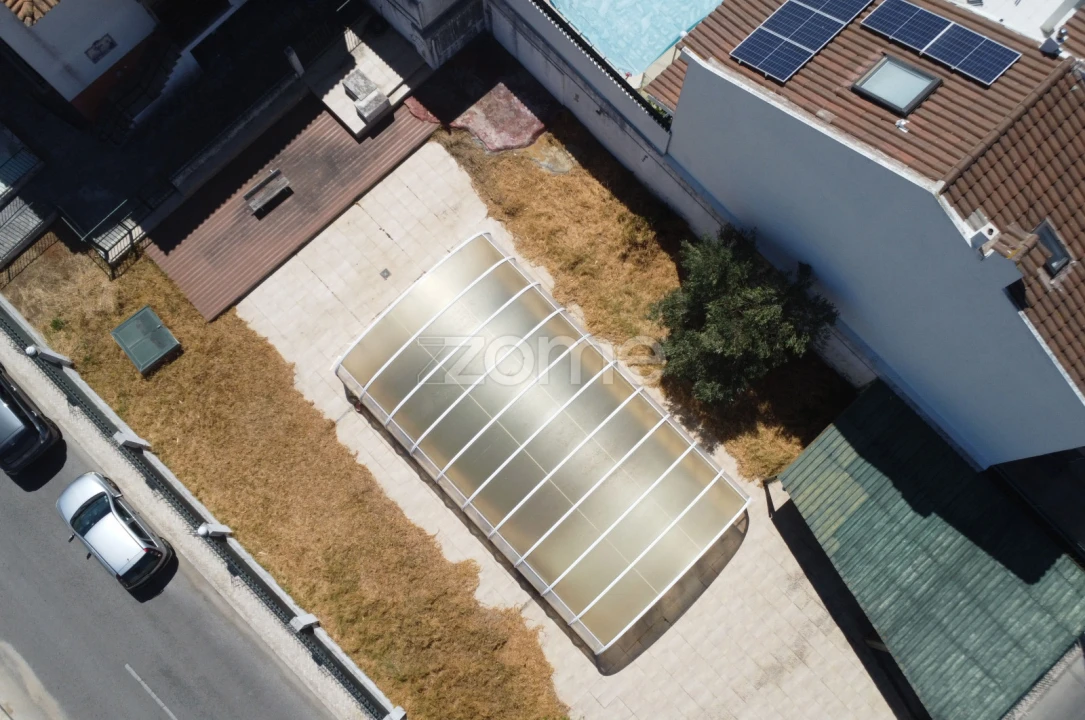 Terreno para Venda em Carcavelos e Parede Foto 9