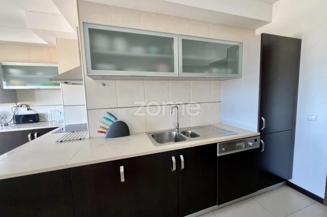 Apartamento T2 para Venda em Portimão Foto 9