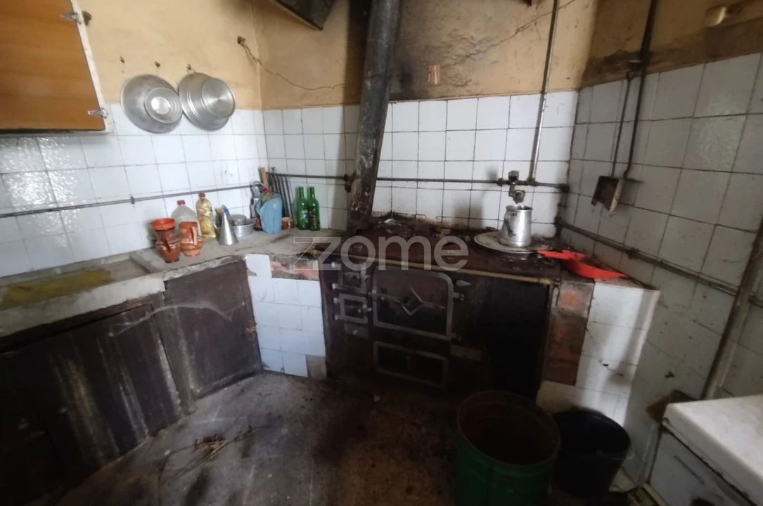 Moradia T3 para Venda em Castro Daire Foto 14