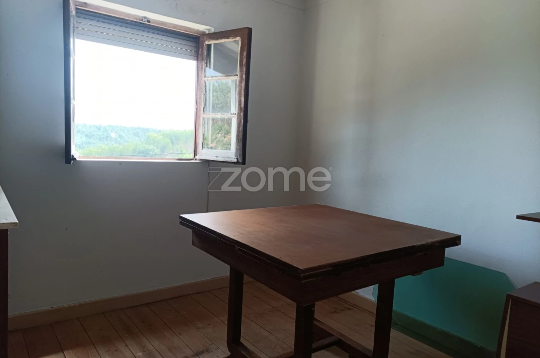 Moradia T4 para Venda em Pombeiro da Beira Foto 9