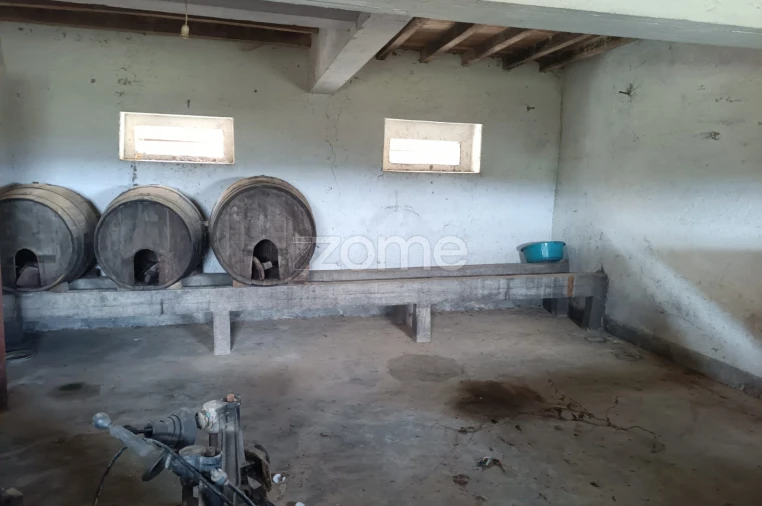 Moradia T4 para Venda em Pombeiro da Beira Foto 6