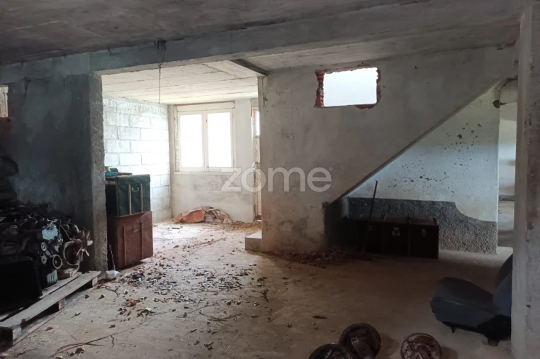 Moradia T4 para Venda em Pombeiro da Beira Foto 5