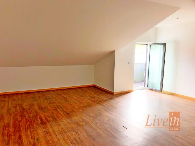 Apartamento T3 para Venda em Sapataria Foto 7