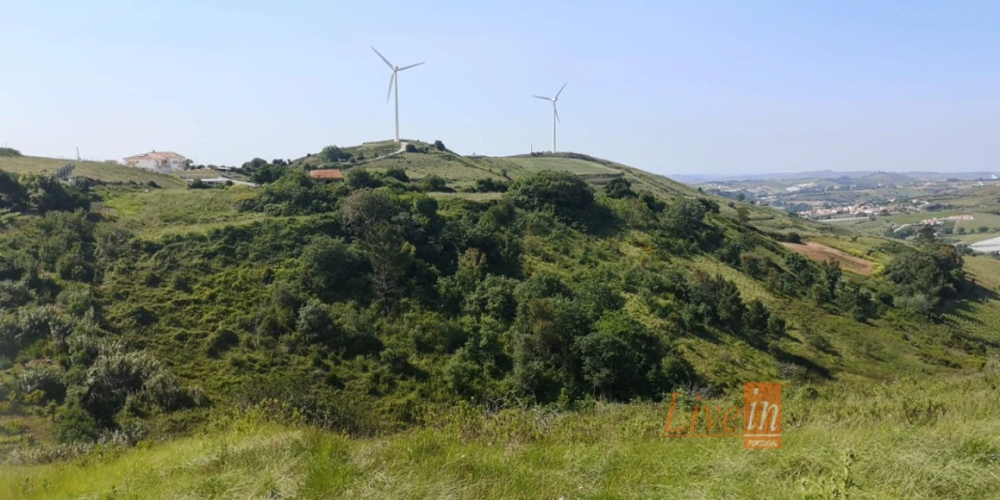 Terreno para Venda em Milharado Foto 1