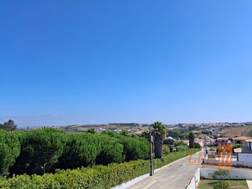 Moradia T5 para Venda em São Pedro da Cadeira Foto 25