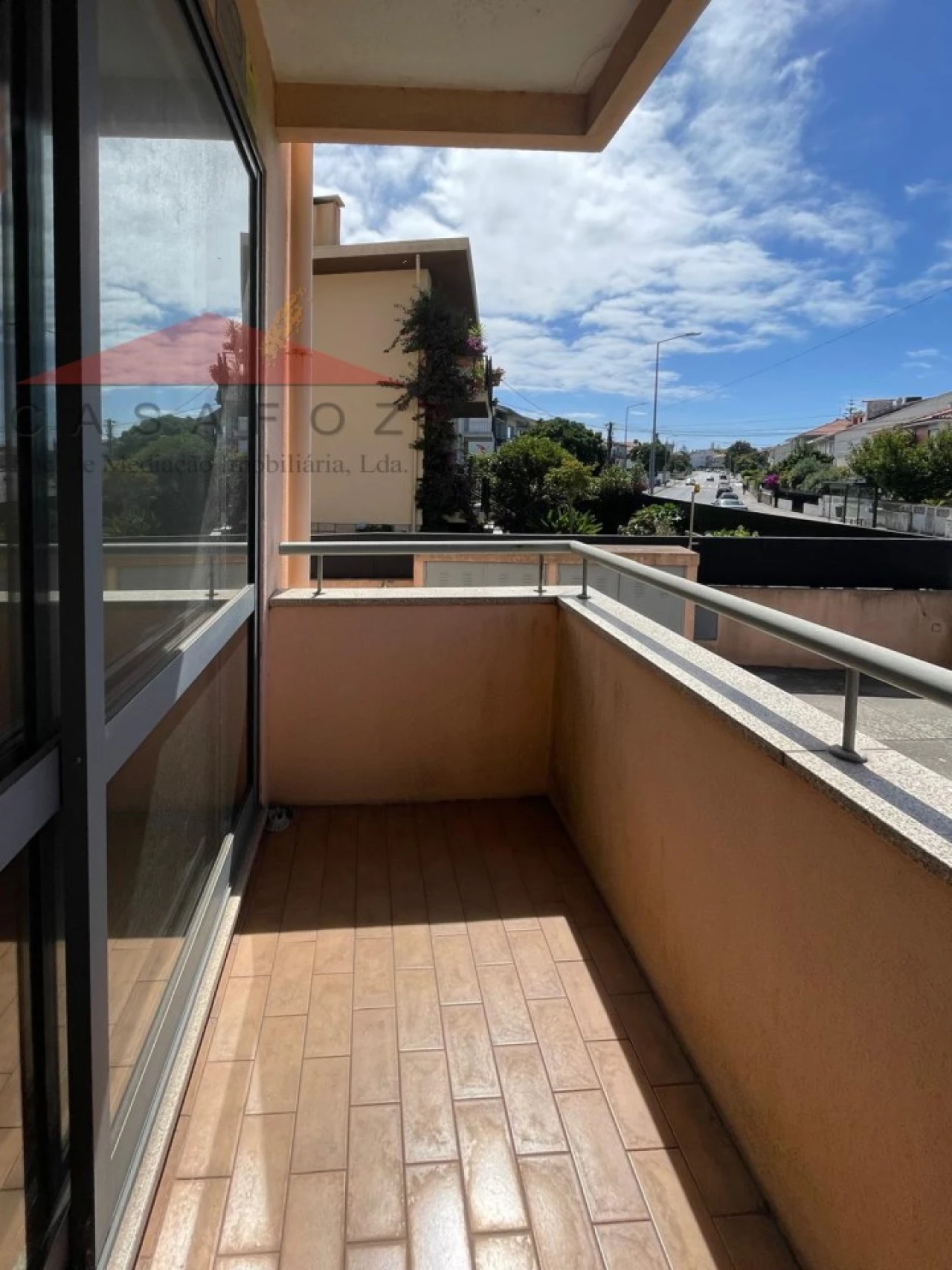 Apartamento T2 para Venda em Ramalde Foto 7