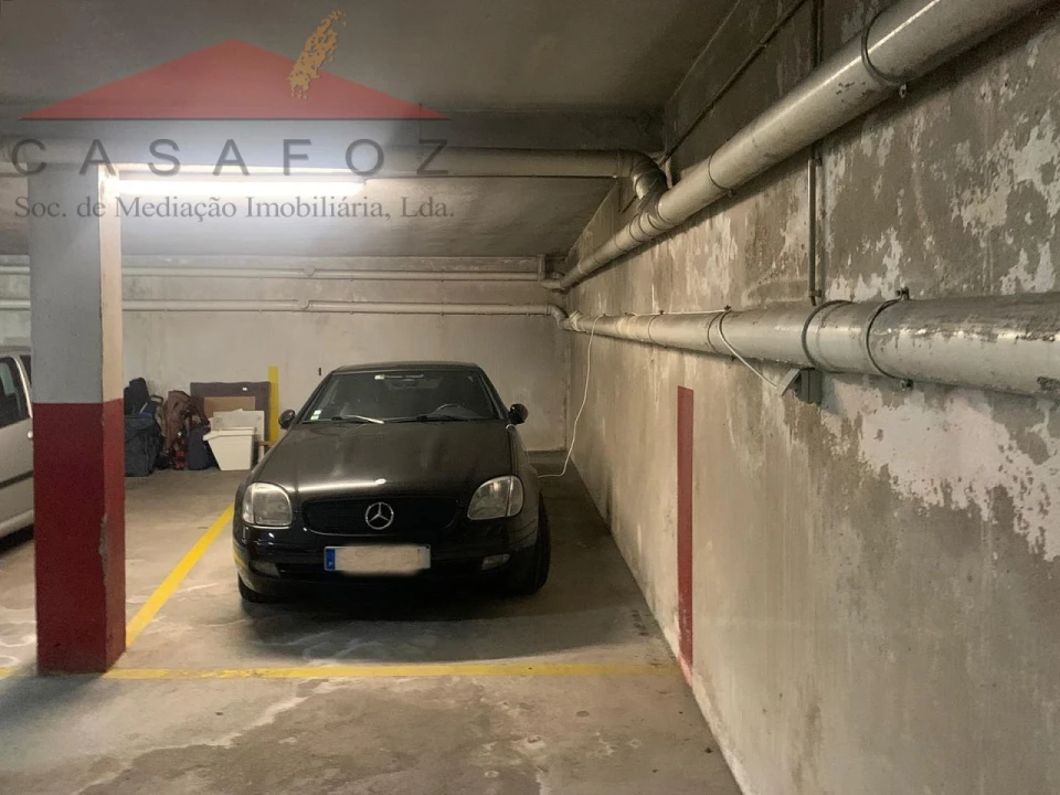 Apartamento T2 para Venda em Ramalde Foto 33