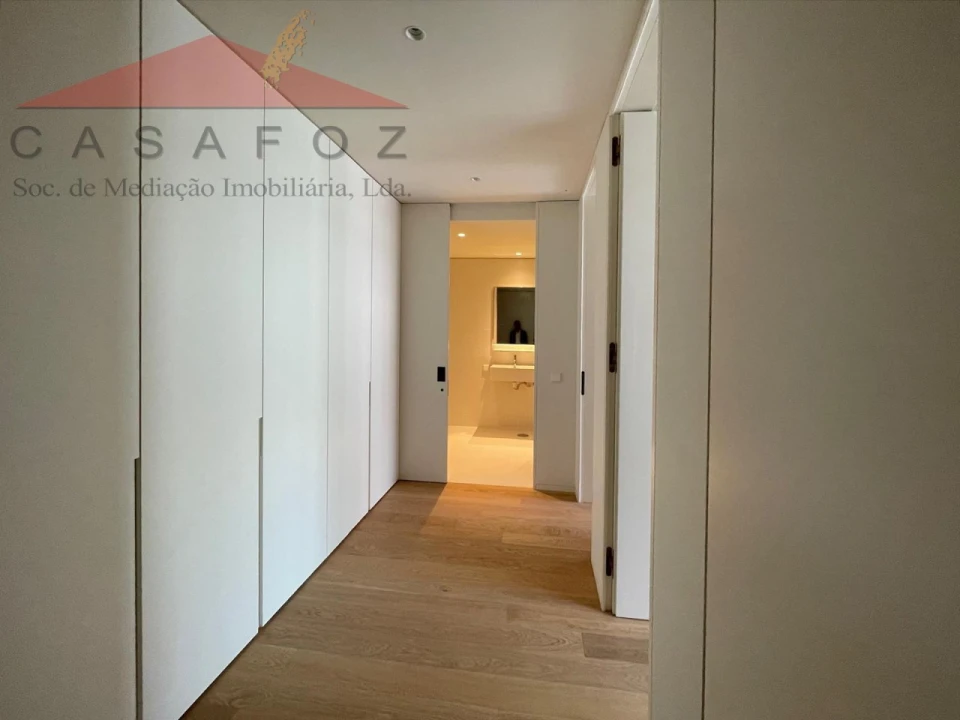 Apartamento T3 para Venda em Aldoar, Foz do Douro e Nevogilde Foto 16