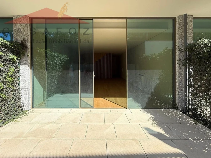 Apartamento T3 para Venda em Aldoar, Foz do Douro e Nevogilde Foto 2