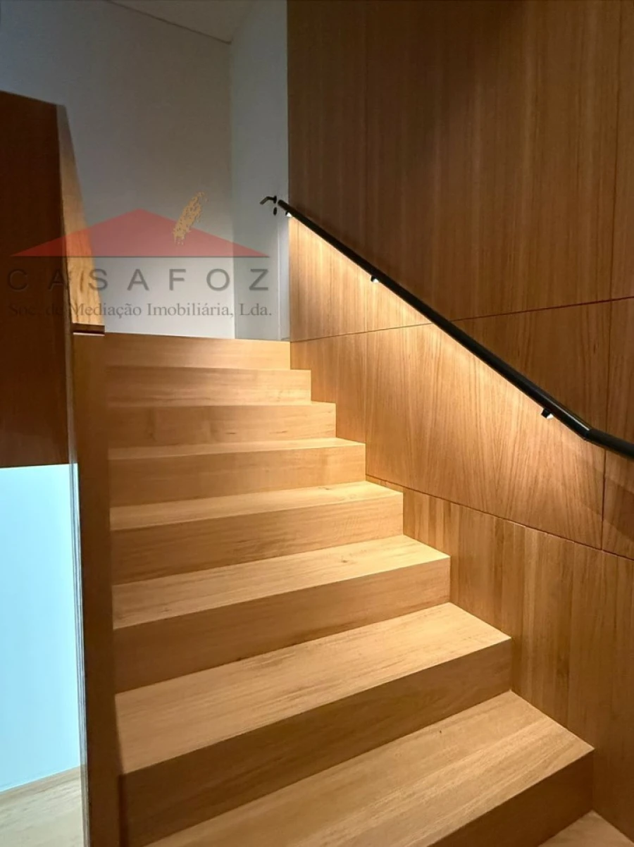 Apartamento T3 para Venda em Aldoar, Foz do Douro e Nevogilde Foto 13