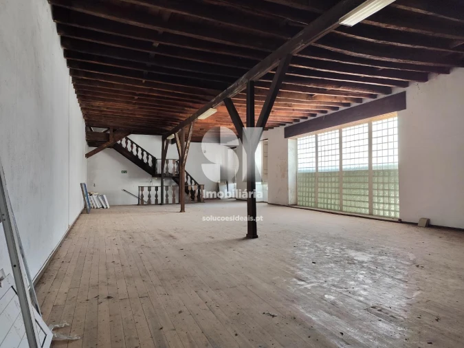 Prédio para Venda em Mealhada, Ventosa do Bairro e Antes Foto 1