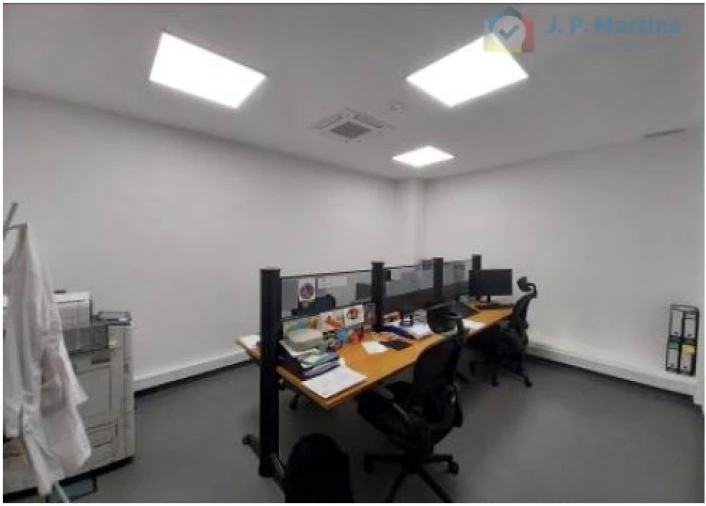 Loja para Venda em Alvalade Foto 9