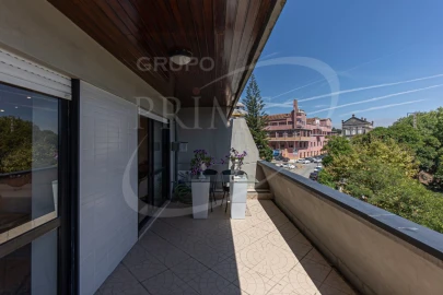 Apartamento T5 para Venda em Campanhã