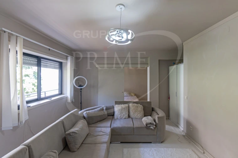 Apartamento T5 para Venda em Campanhã Foto 31