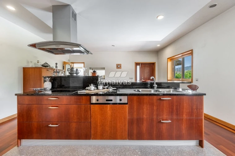 Moradia T3 para Venda em Taide Foto 15