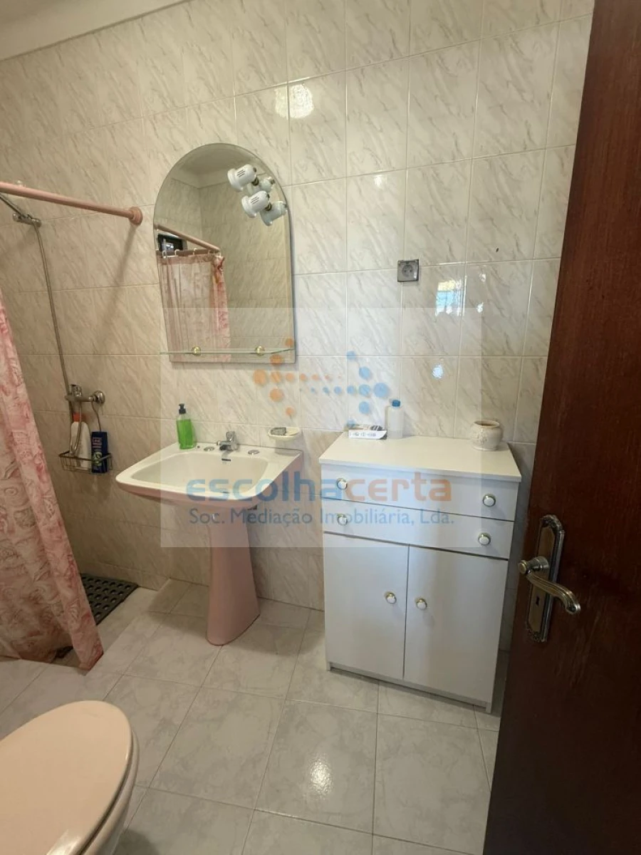 Quinta T2 para Venda em Quinta do Anjo Foto 9