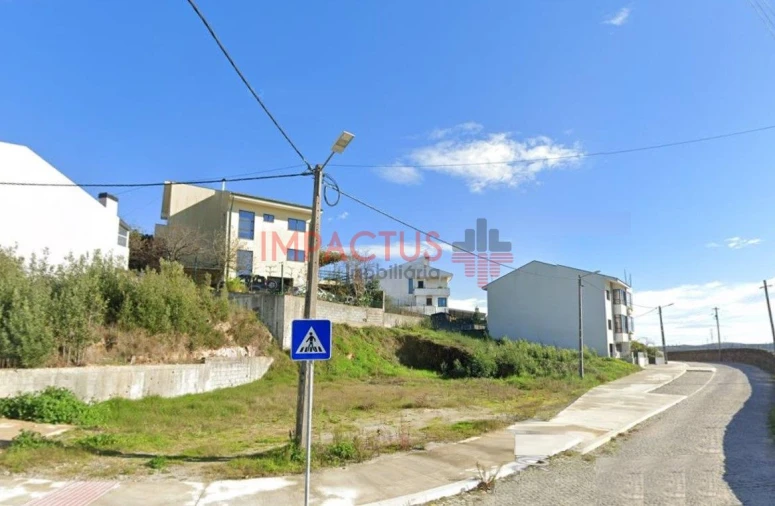 Terreno para Venda em Campo e Sobrado Foto 4