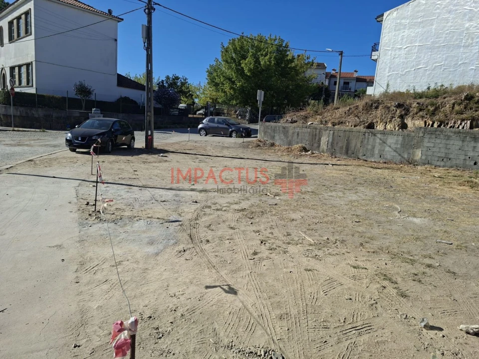 Terreno para Venda em Campo e Sobrado Foto 6