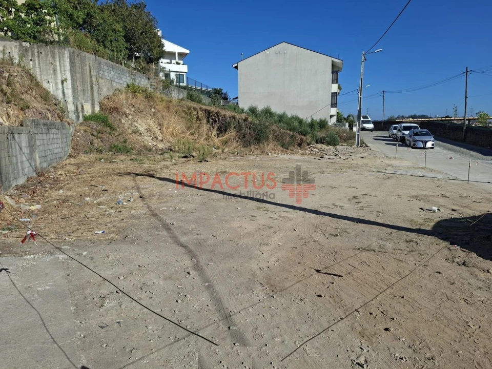 Terreno para Venda em Campo e Sobrado Foto 5