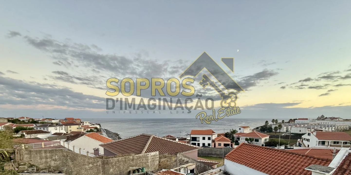 Moradia T4 para Venda em São Mateus da Calheta Foto 17