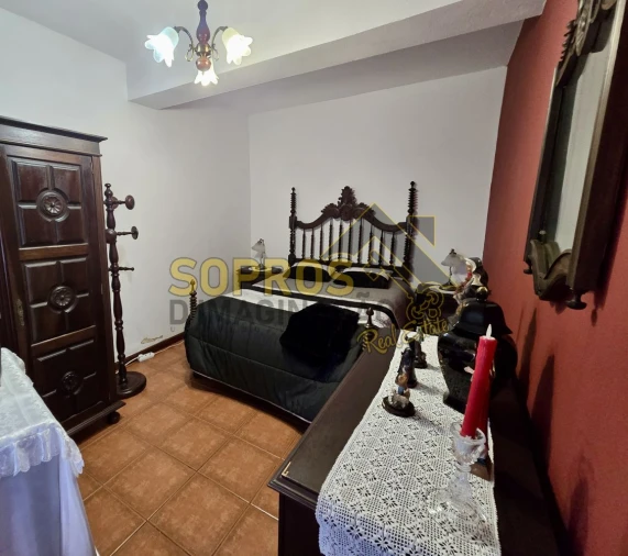 Moradia T4 para Venda em São Mateus da Calheta Foto 13