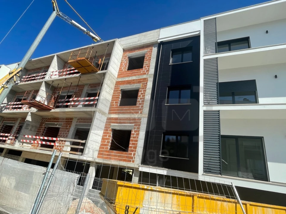 Apartamento T3 para Venda em Nossa Senhora da Piedade Foto 1