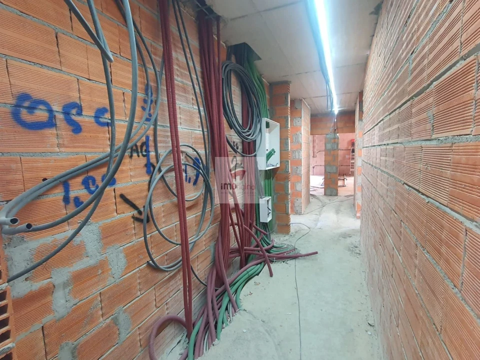 Apartamento T1 para Venda em Madalena Foto 25