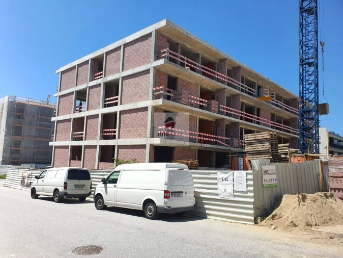 Apartamento T1 para Venda em Madalena Foto 24