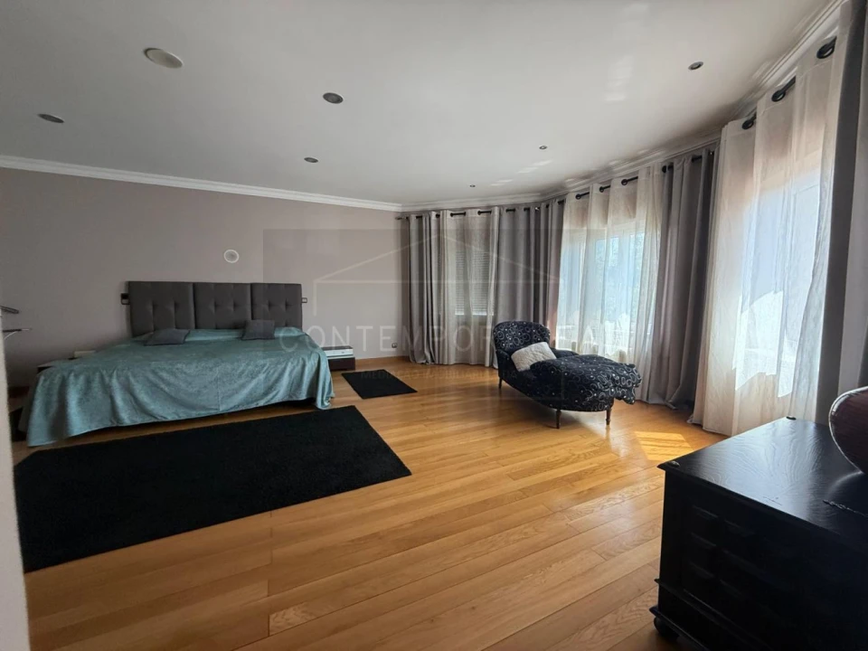 Moradia T6 para Venda em Mirandela Foto 33