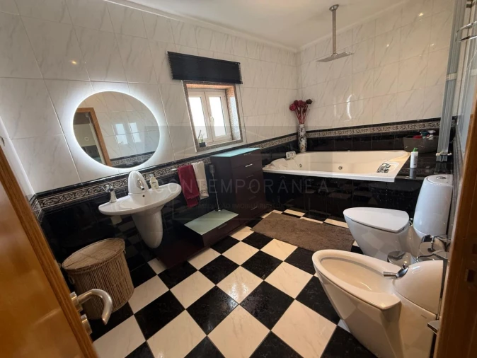 Moradia T6 para Venda em Mirandela Foto 29