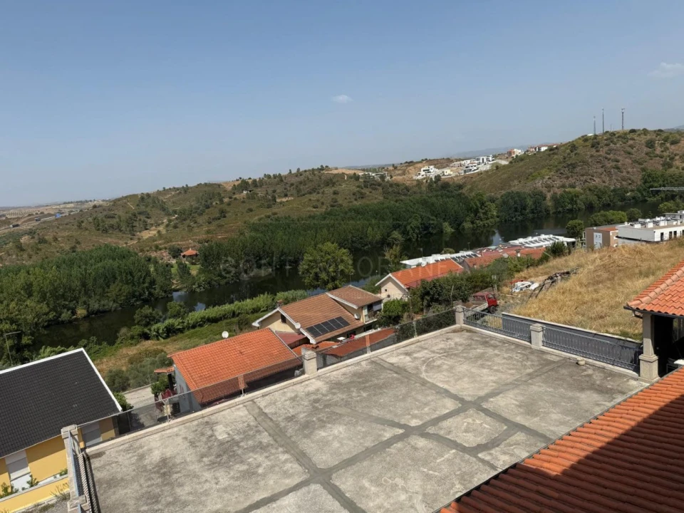 Moradia T6 para Venda em Mirandela Foto 39