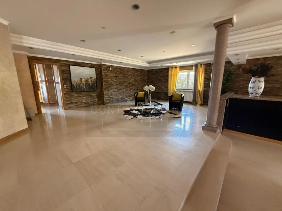 Moradia T6 para Venda em Mirandela Foto 7