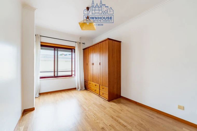 Apartamento T3 para Venda em Almada, Cova da Piedade, Pragal e Cacilhas Foto 13