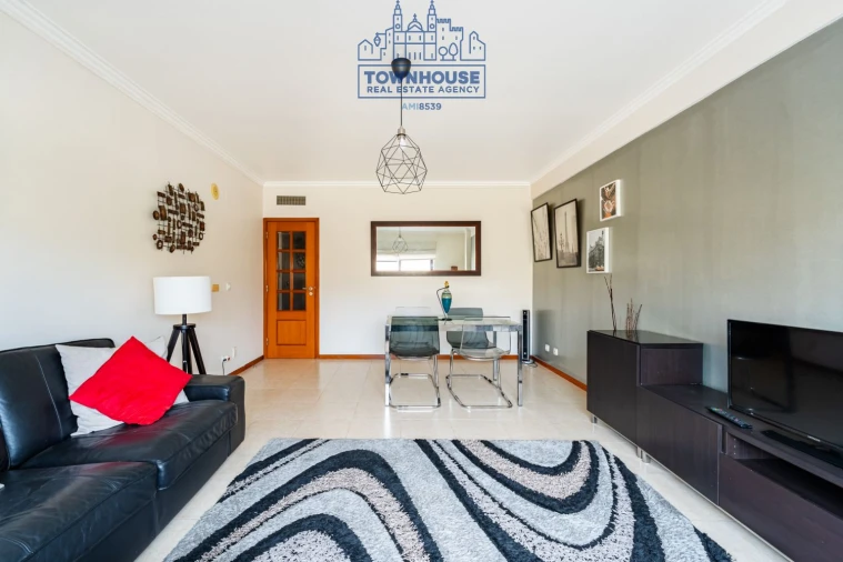 Apartamento T3 para Venda em Almada, Cova da Piedade, Pragal e Cacilhas Foto 5