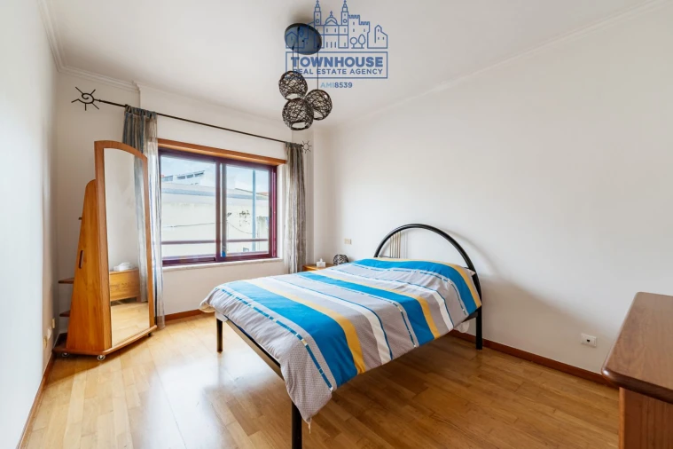 Apartamento T3 para Venda em Almada, Cova da Piedade, Pragal e Cacilhas Foto 22