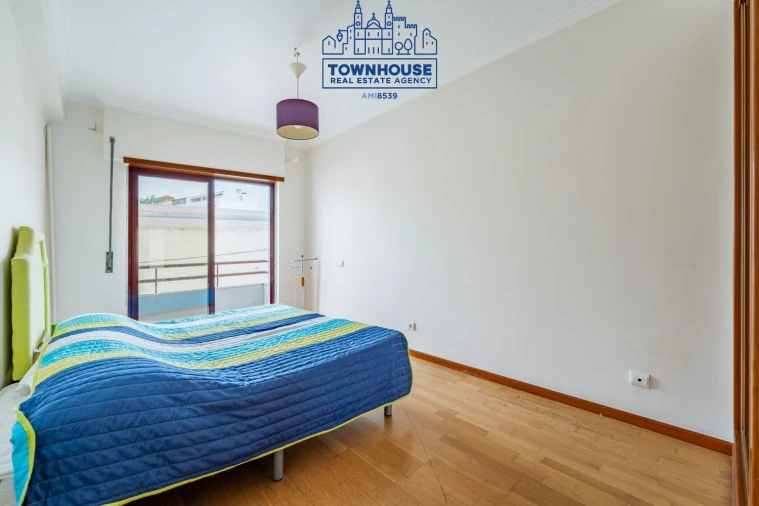 Apartamento T3 para Venda em Almada, Cova da Piedade, Pragal e Cacilhas Foto 16