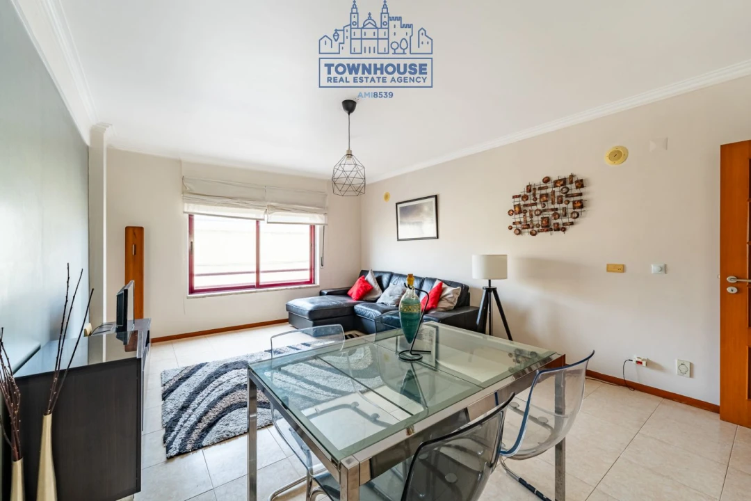 Apartamento T3 para Venda em Almada, Cova da Piedade, Pragal e Cacilhas Foto 8