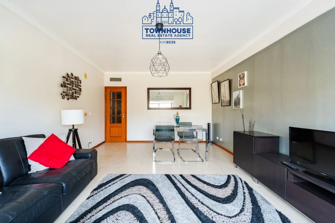 Apartamento T3 para Venda em Almada, Cova da Piedade, Pragal e Cacilhas Foto 8