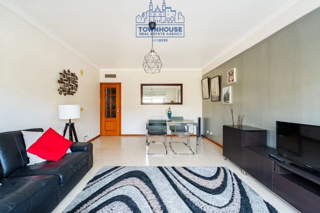 Apartamento T3 para Venda em Almada, Cova da Piedade, Pragal e Cacilhas Foto 5