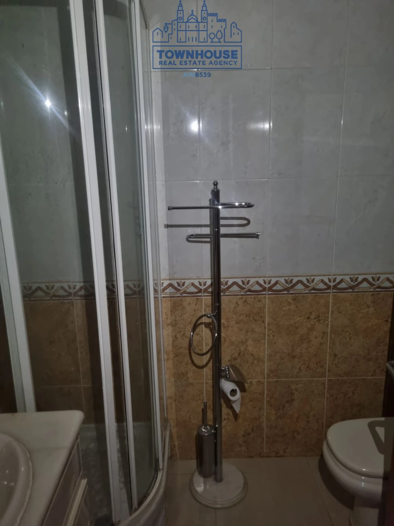 Apartamento T3 para Venda em Almada, Cova da Piedade, Pragal e Cacilhas Foto 7
