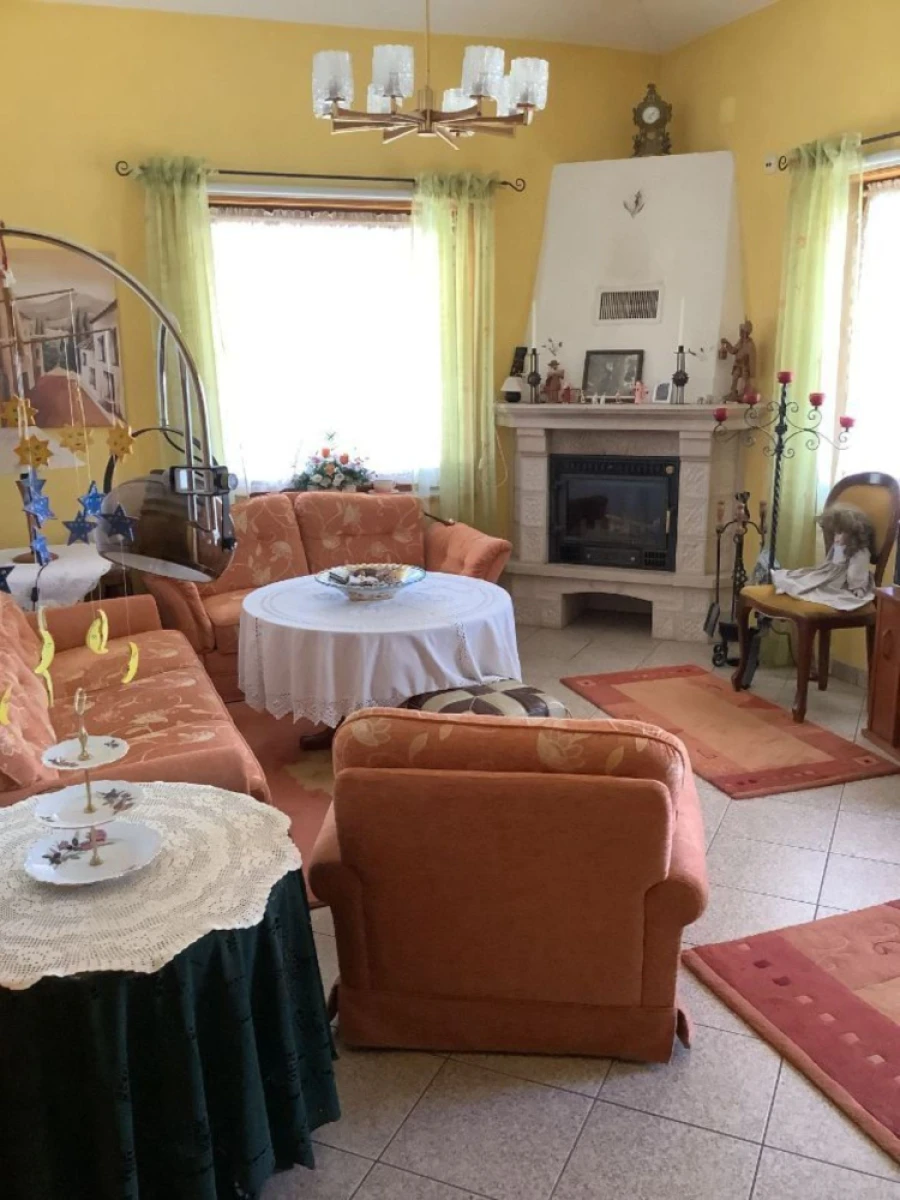 Moradia T2 para Venda em Monte da Pedra Foto 14