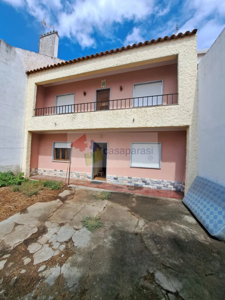 Moradia T4 para Venda em Montargil Foto 3