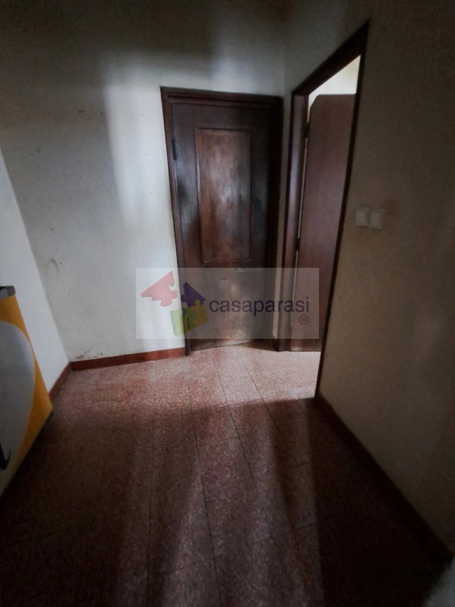 Loja para Venda em Benavila e Valongo Foto 5