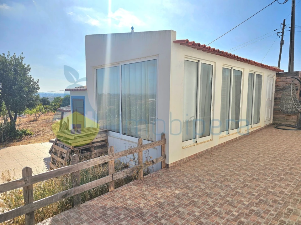 Moradia T3 para Venda em Armação de Pera Foto 4