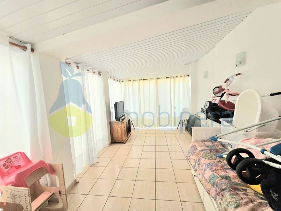 Moradia T3 para Venda em Armação de Pera Foto 14