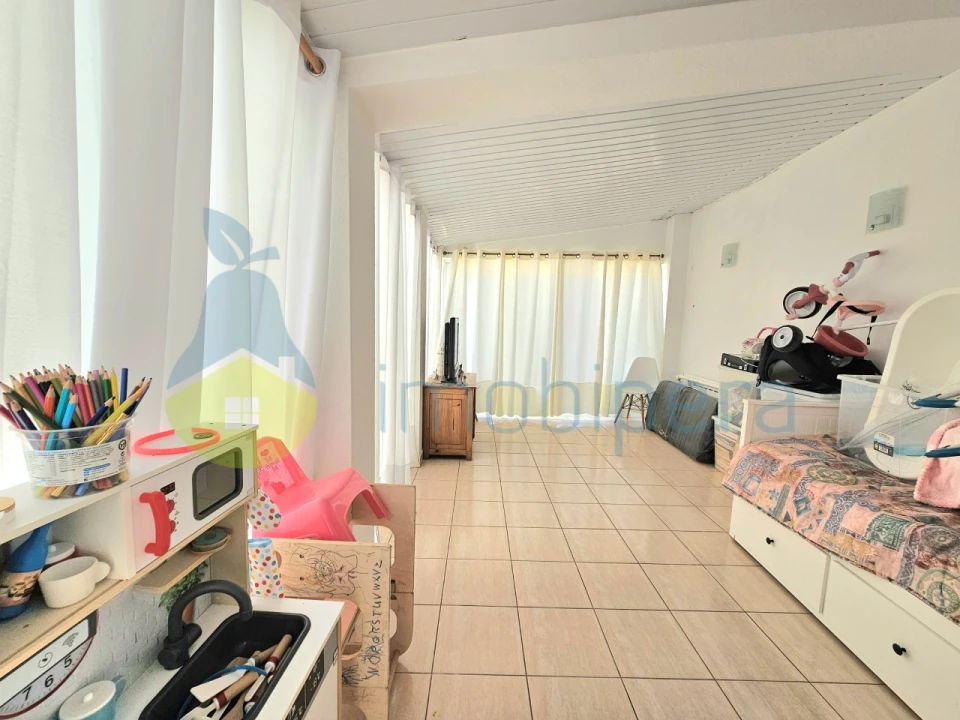 Moradia T3 para Venda em Armação de Pera Foto 17